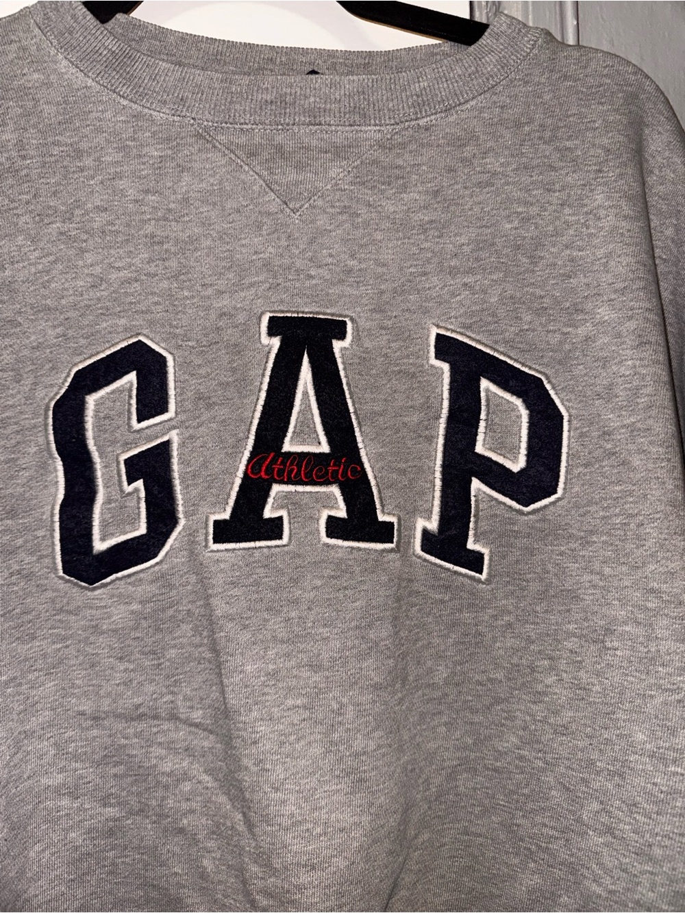 GAP Light Gray Ribbed Crewneck Sweatshirt - Picture 2 of 5